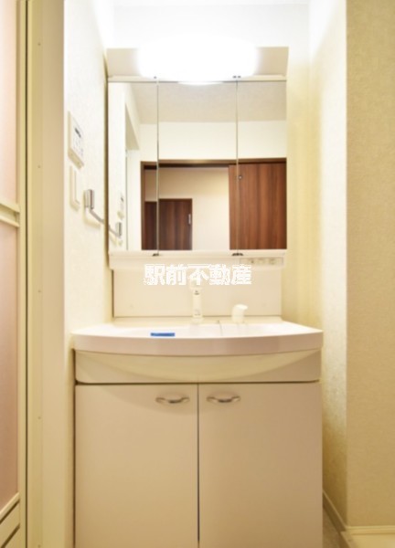 洗面設備　※同マンション別部屋