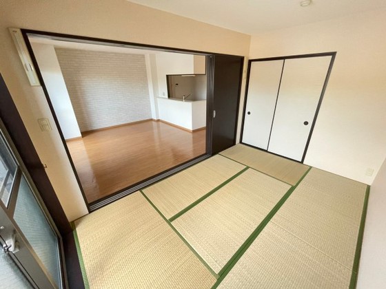 フォブール川内の内装写真