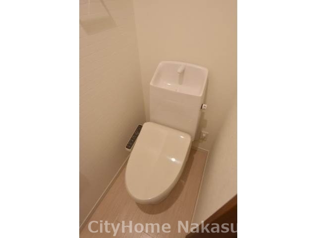 トイレ　ウォシュレット完備
