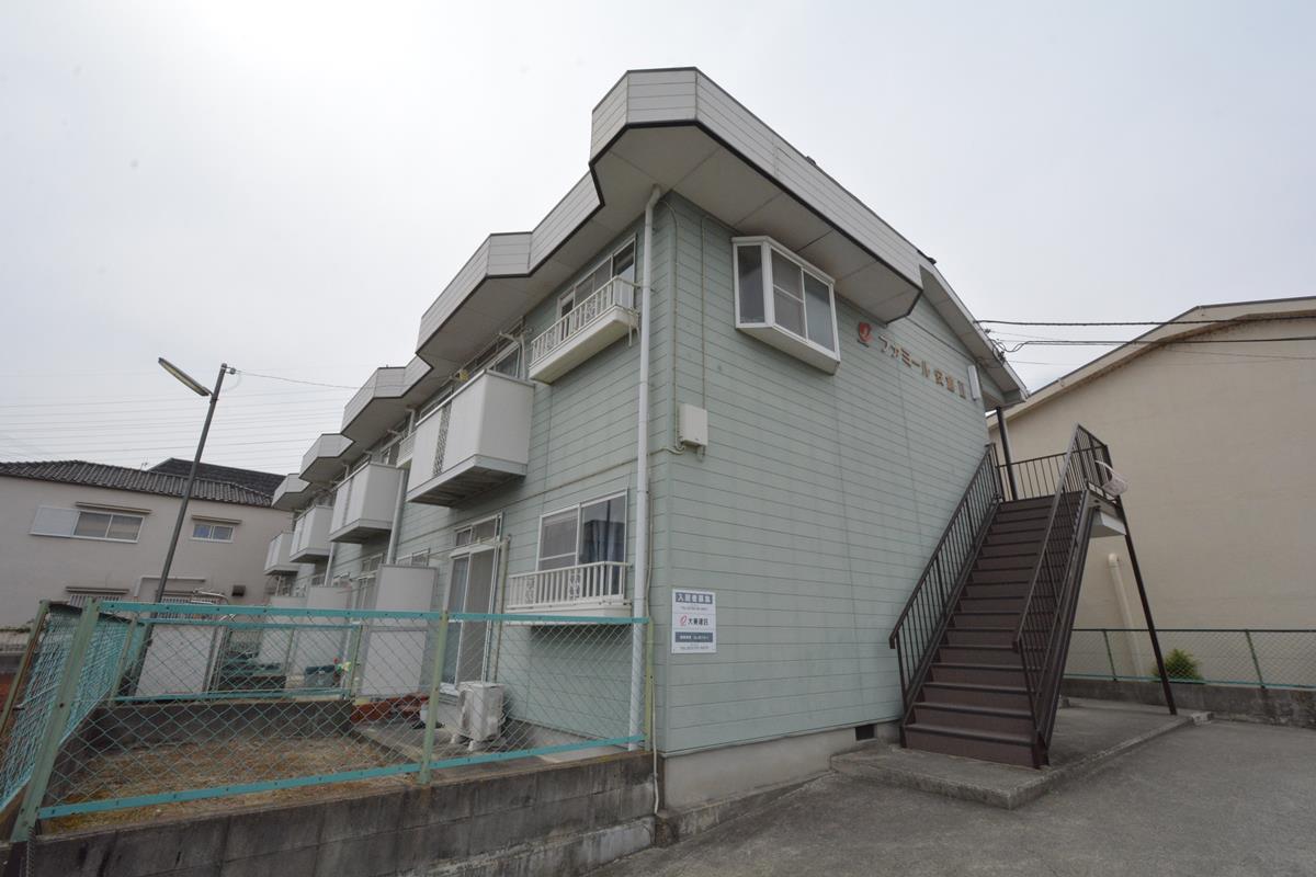 建物外観　駐車場空有ります！