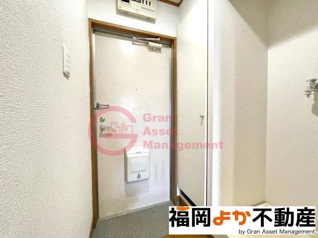 玄関　シンプルで使いやすい玄関です