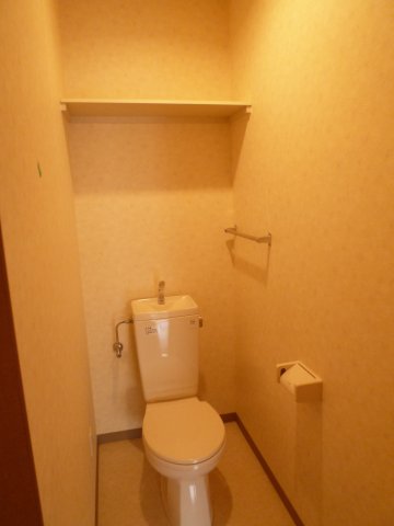 トイレ　参考写真です。現況優先。