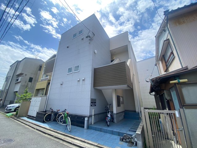 建物外観　アパートメントK