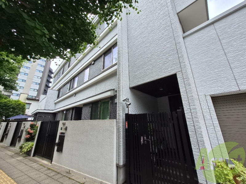 建物外観　仙台市青葉区上杉５丁目「アーブルヴェール上杉」