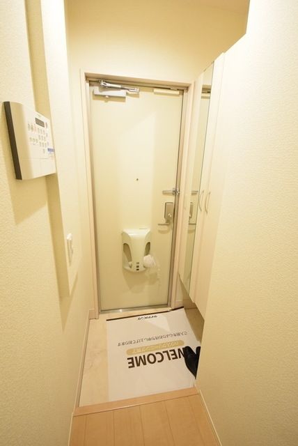 玄関　お部屋探しは【タウンハウジング蘇我店】にお任せ下さい♪