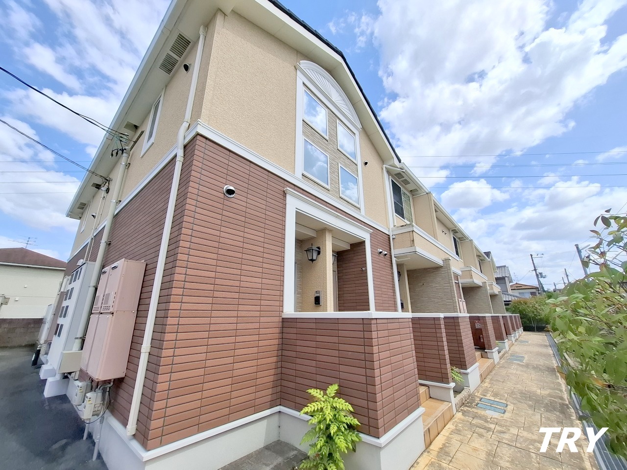 建物外観　日当たり良好の外観！