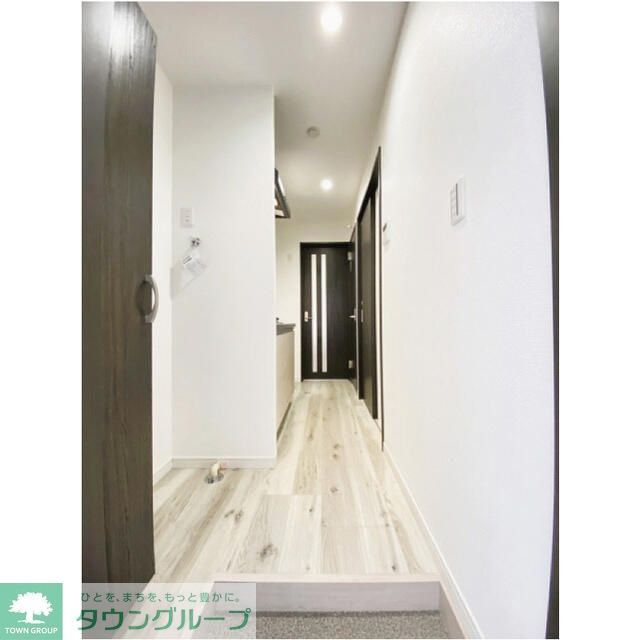 玄関　お部屋探しは【タウンハウジング千葉店】にお任せ下さい♪