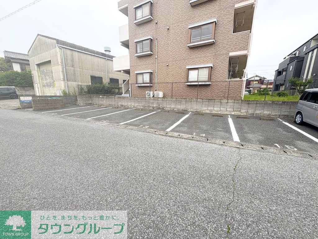 駐車場　お問合せはタウンハウジングまで！※現地待合わせ相談可能