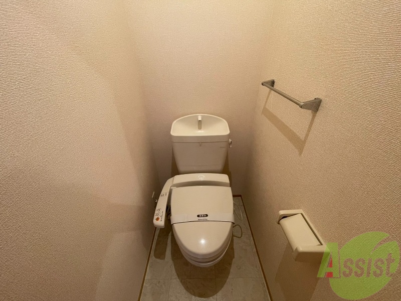 トイレ　トイレはウォシュレット機能付き。シャワートイレは日本の宝。