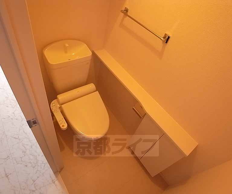 トイレ　清潔感のあるトイレです。