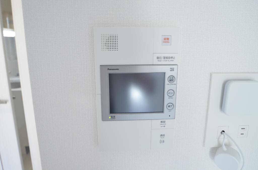 セキュリティ　カメラ付インターホン
