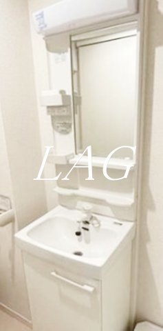 洗面設備　独立洗面台です。
