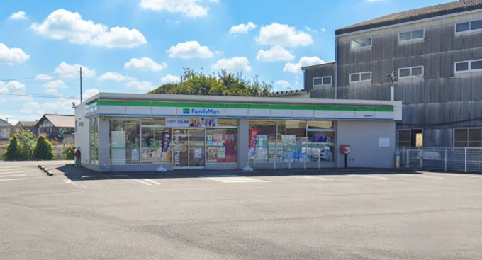 コンビニ　ファミリーマート 沼津西間門店（コンビニ）まで765m