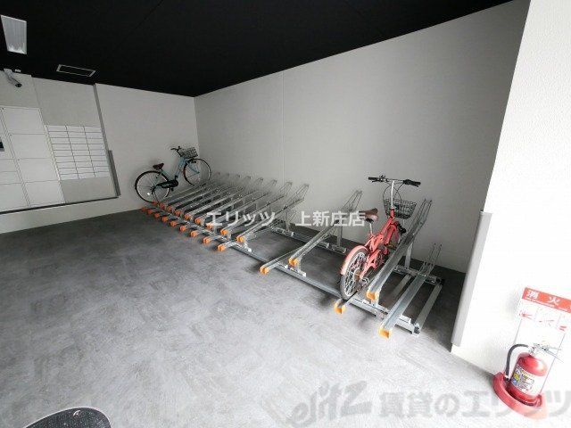 駐車場　駐輪場