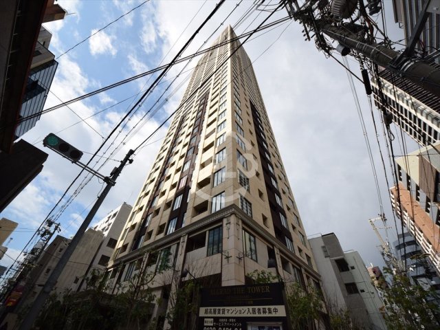 建物外観　アルグラッドザタワー心斎橋　外観2