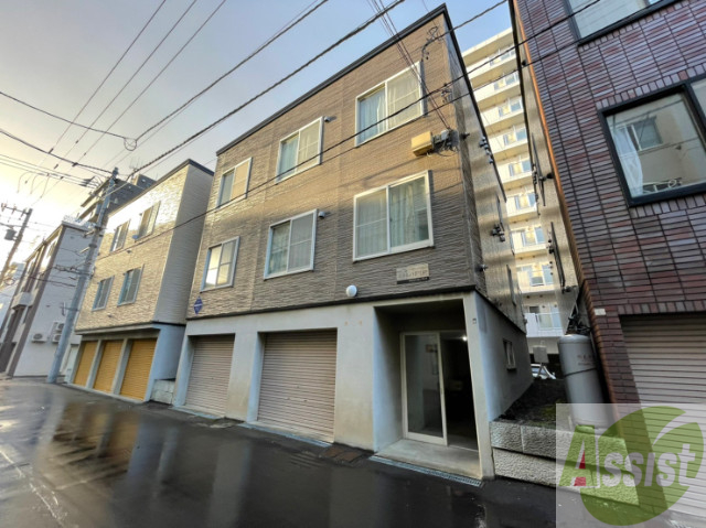 建物外観　札幌市中央区南６条西「ミネルバ２号館」