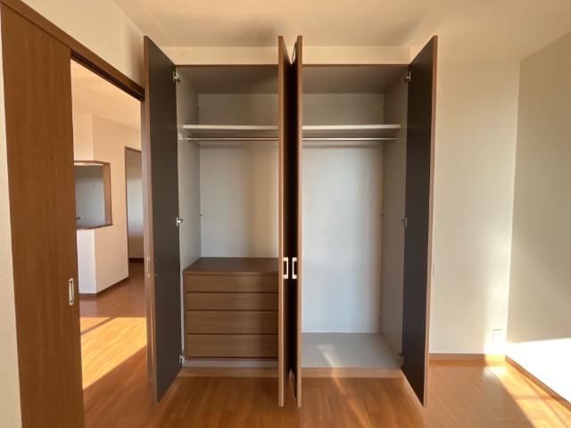 収納　クローゼット（イメージ）