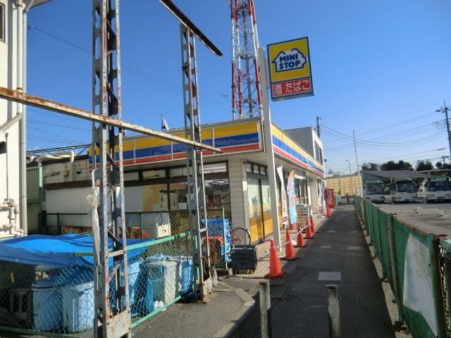 コンビニ　ミニストップ（コンビニ）まで580m