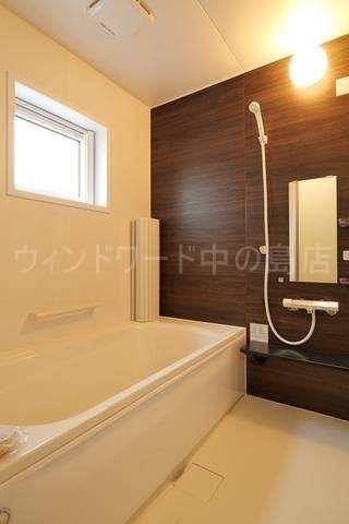 バス・シャワールーム　詳細は、ウィンドワード中の島店までご相談下さい。