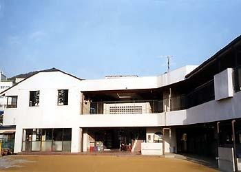 幼稚園・保育園　私立親和幼稚園（幼稚園・保育園）まで745m