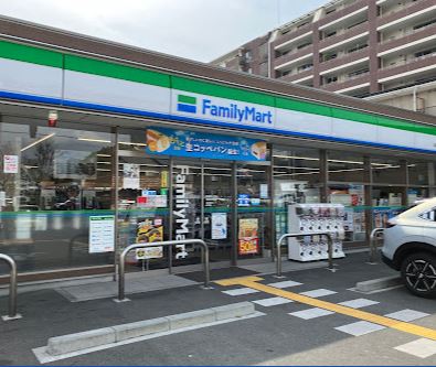 コンビニ　ファミリーマート 高槻土橋町店（コンビニ）まで199m