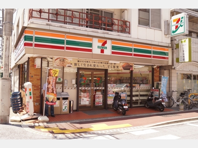 コンビニ　セブンイレブン 大田区東雪谷2丁目店（コンビニ）まで118m