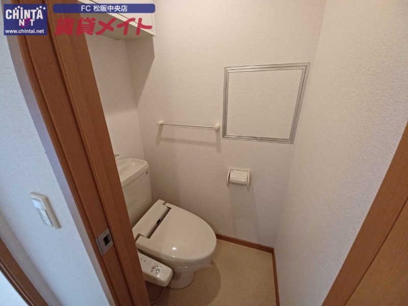 トイレ　同型タイプの写真です