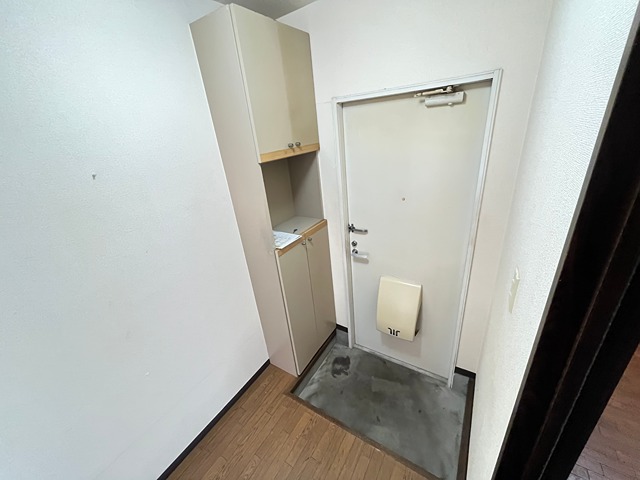 フレグランス宝塚の玄関写真