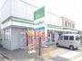 コンビニ　ファミリーマート 青森桜川店（コンビニ）まで671m