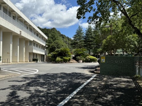 中学校　有田町立有田中学校（中学校）まで2370m
