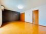 居室・リビング　同マンション別部屋参考写真