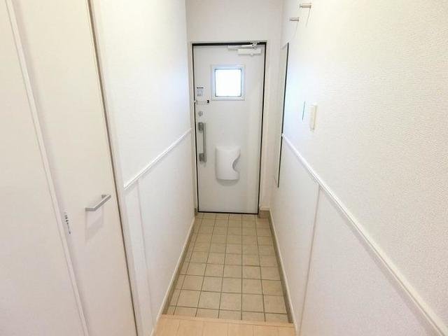 玄関　落ち着いた玄関です