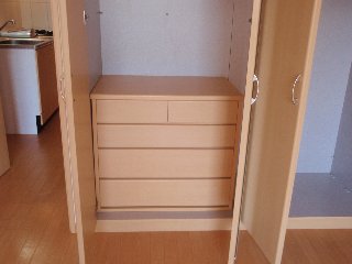 収納　クローゼット