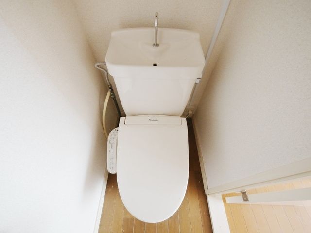 トイレ　★お部屋探しはタウンハウジング高幡不動店まで★