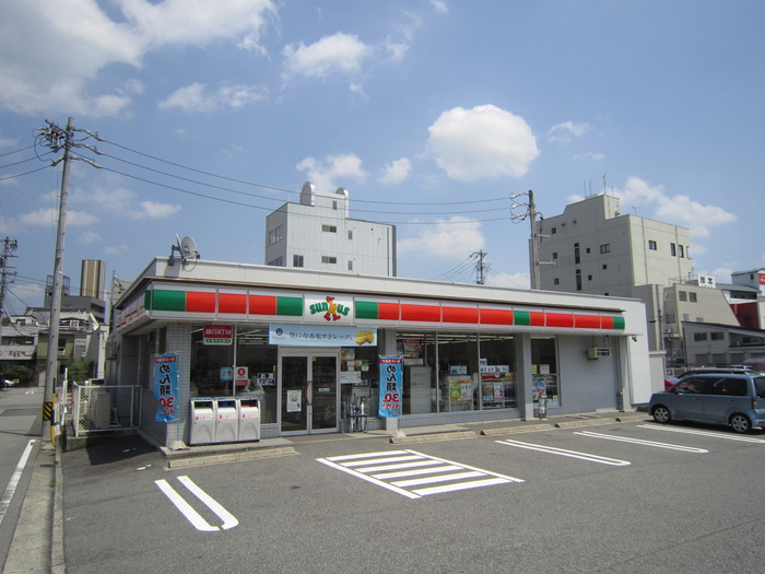 コンビニ　サンクス（コンビニ）まで400m