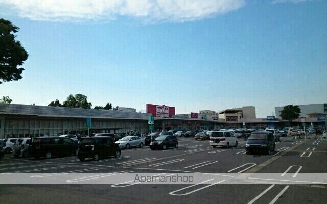 ショッピングセンター　イオンタウン（ショッピングセンター）まで1700m