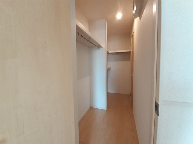 キャンパニュールIIの内装写真