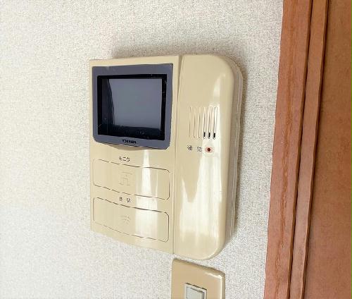 セキュリティ　モニター付きインターホン