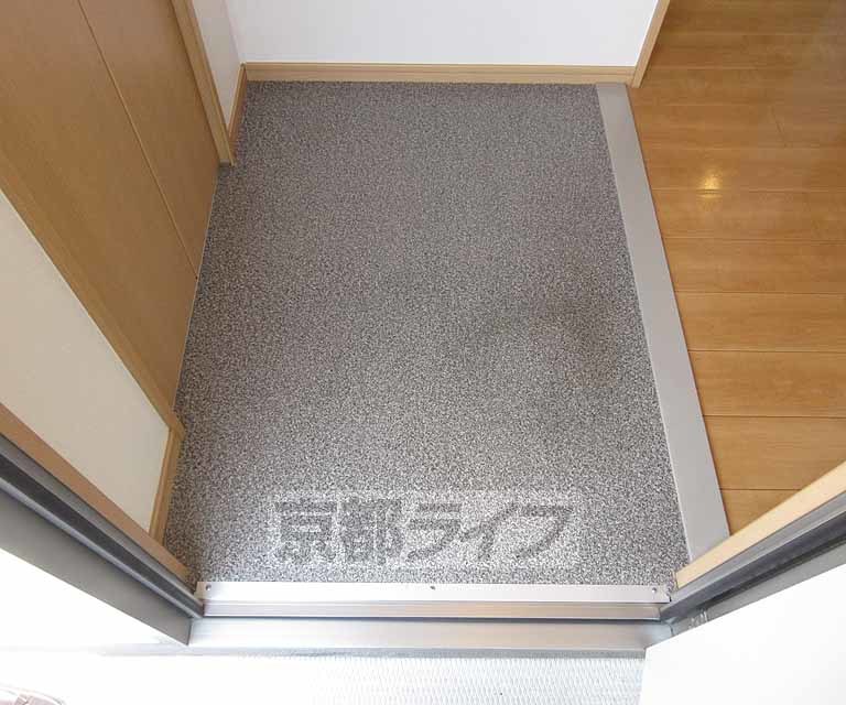 玄関　広々とした玄関になっています！