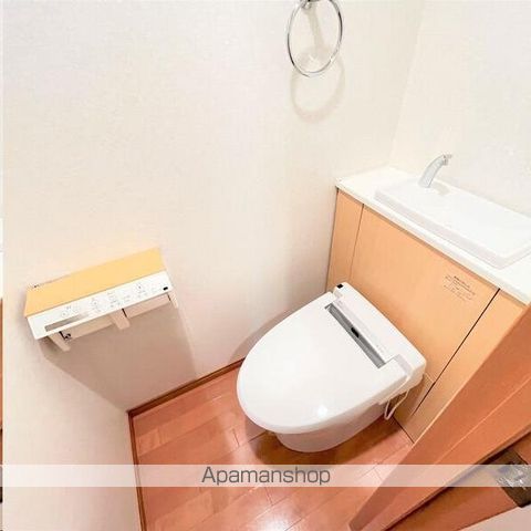 仙台市地下鉄南北線 勾当台公園駅 徒歩5分 10階建 築21年のトイレ写真