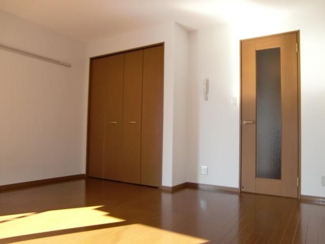 居室・リビング　日当りの良いお部屋