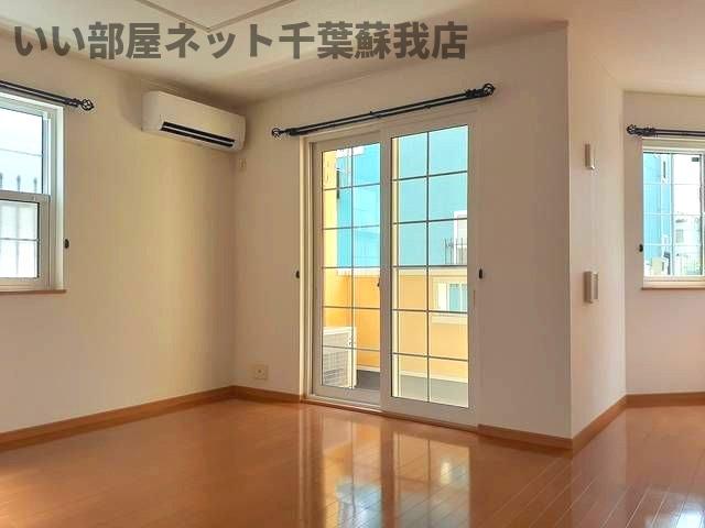 居室・リビング　おしゃれな居間です