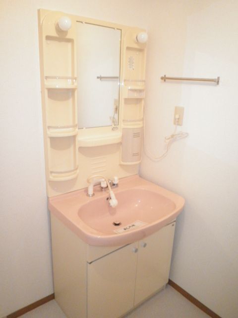 ＪＲ高崎線 行田駅 徒歩19分 2階建 築30年の内装写真