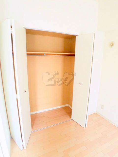 収納　壁一面のクローゼットです！