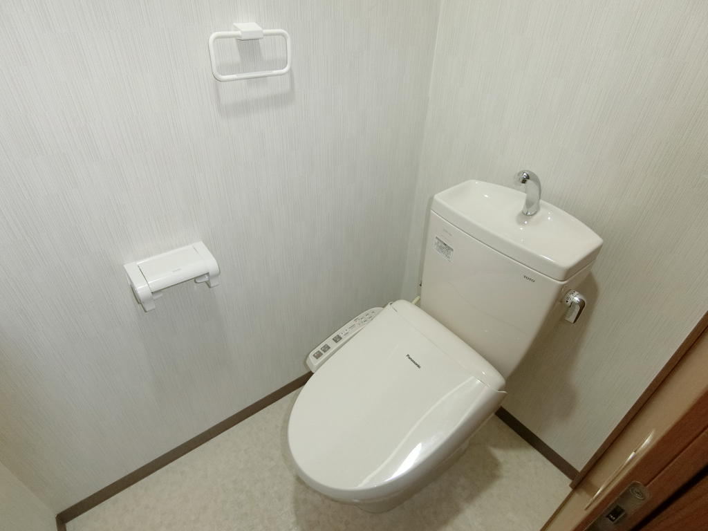 エースビルのトイレ写真