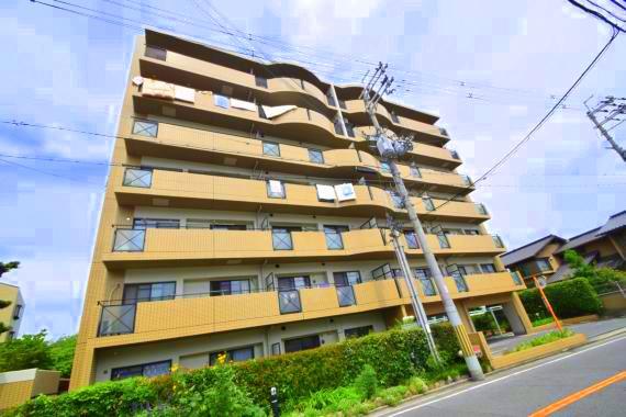 建物外観　綺麗な外観の素敵なお部屋があなたを待っています。
