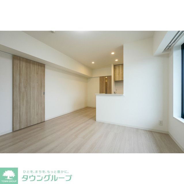 居室・リビング　タウンハウジング調布店まで♪