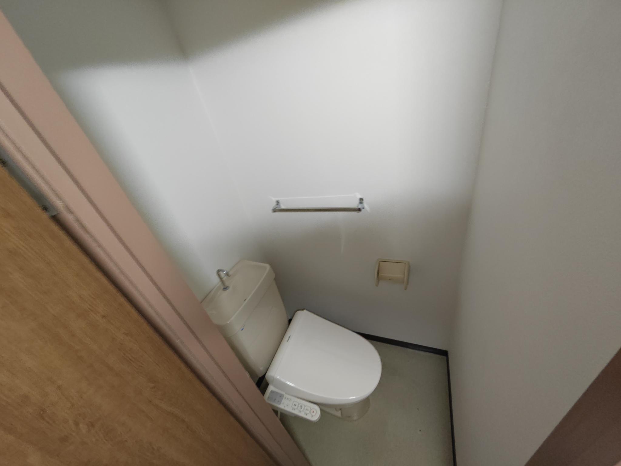 ＩＲいしかわ鉄道 金沢駅 徒歩20分 4階建 築34年のトイレ写真