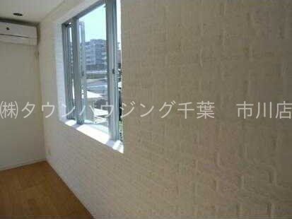 tw.rainbow Iの居間写真