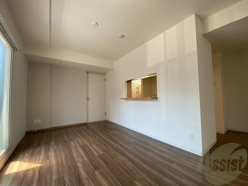 居室・リビング　広くてキレイなお部屋が広がっていて、充実した生活が送れそう。